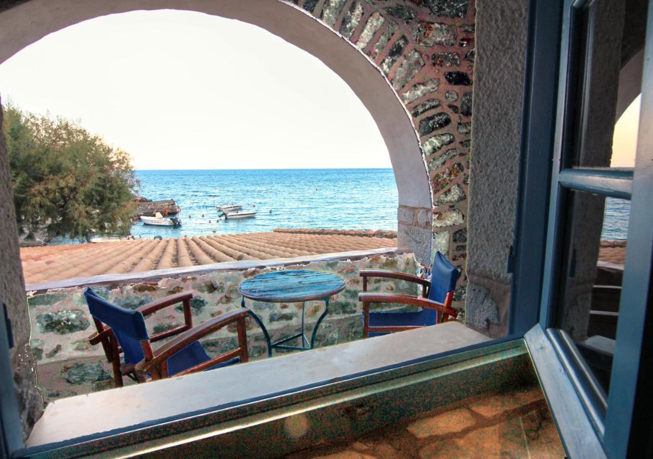 Marathos Bay Hotel Kokkala Exterior photo